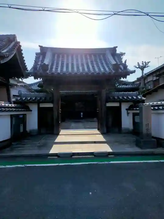 明覚寺の山門・神門