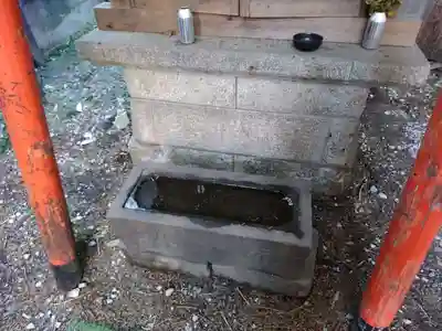 稲荷神社の手水舎