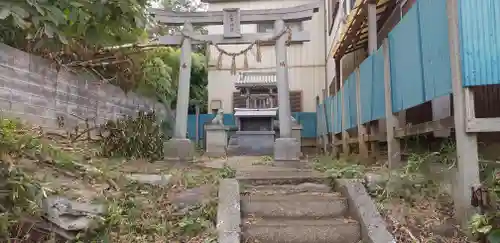 三峯神社の鳥居