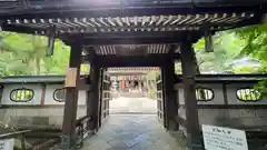 妙雲寺の山門