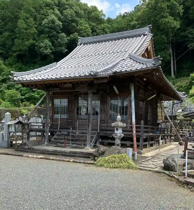 永昌寺の本殿・本堂