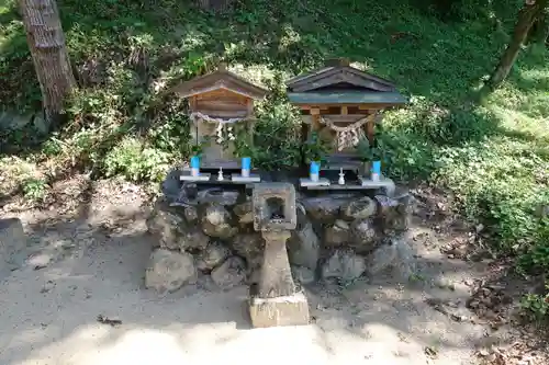 久須斯神社の末社