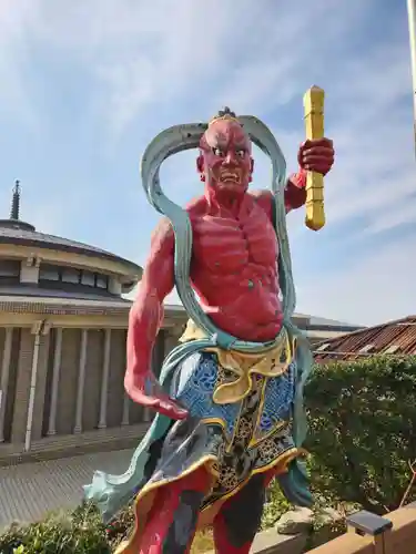 最福寺別院江の島大師の像