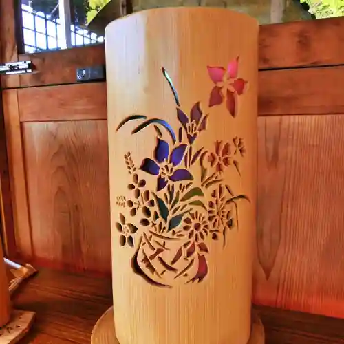 立志神社の芸術