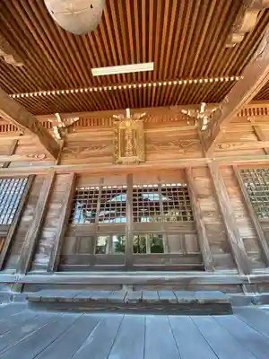 綿都美神社の本殿・本堂