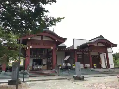 札幌八幡宮の本殿・本堂