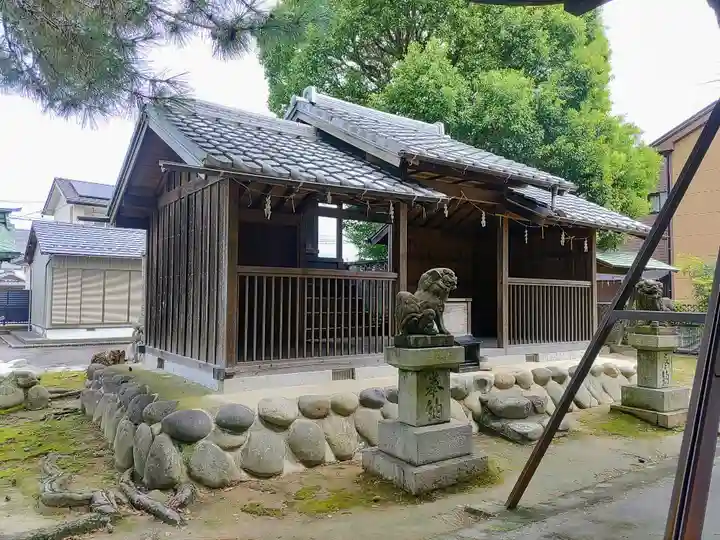 八幡社の本殿・本堂