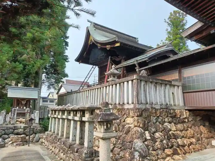 大井神社の本殿・本堂