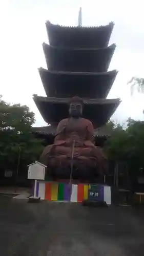 八事山 興正寺の仏像