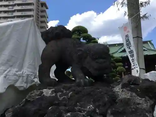 胡録神社の狛犬