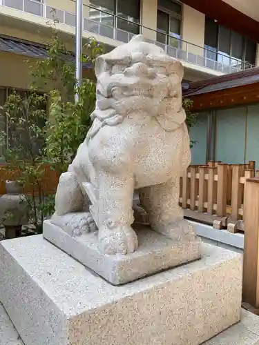 蒲田八幡神社の狛犬