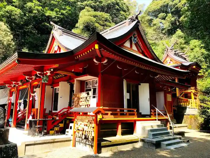 豊玉姫神社の本殿・本堂