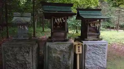 千歳神社の末社・摂社