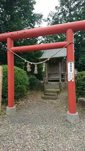 見川稲荷神社の末社