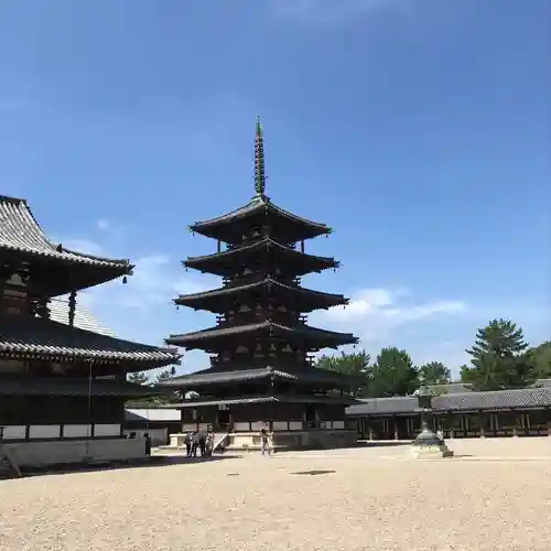 法隆寺の塔