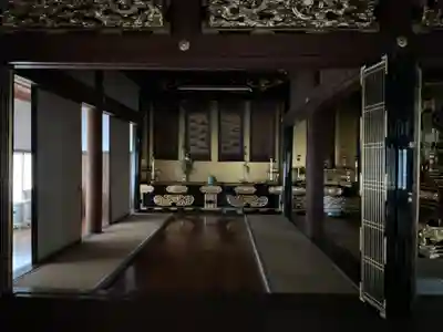 河野西入坊の本殿・本堂