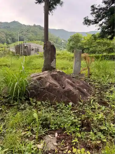 石楯尾神社(神奈川県)