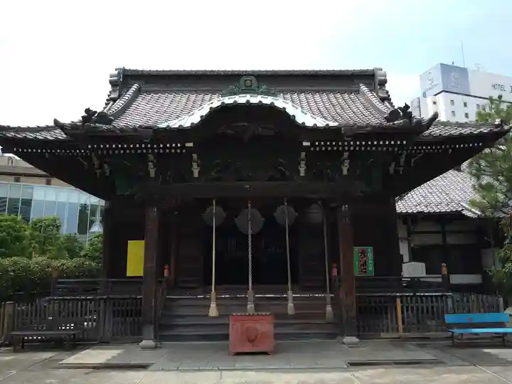 海雲寺の本殿・本堂