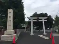 三囲神社の鳥居