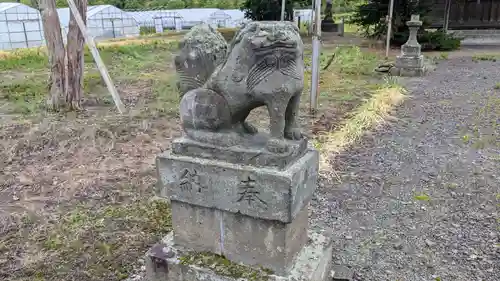 湯内神社（大熊神社）の狛犬