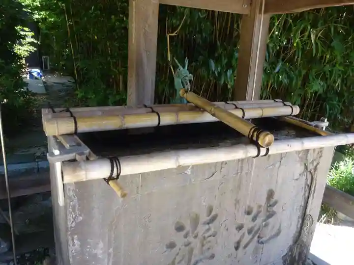 叶神社(東叶神社)の手水舎