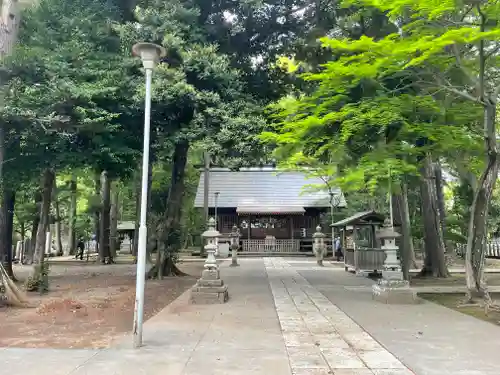 神明社の本殿