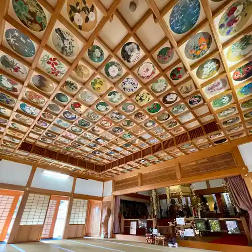 橘寺の本殿・本堂