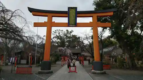 平野神社の鳥居