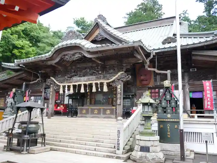 高尾山薬王院の本殿・本堂