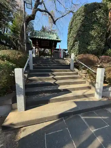 本光寺の{uncategorized: "未分類", other: "その他", undefined: "問題あり", building: "その他建物", grave: "お墓", sacred_gate: "鳥居", guardian: "狛犬", statue: "像", buddha: "仏像", history: "歴史", nature: "自然", garden: "庭園", animal: "動物", pagoda: "塔", temizu: "手水舎", mountain_gate: "山門・神門", sanctuary: "本殿・本堂", subordinate: "末社・摂社", art: "芸術", scenery: "景色", jizo: "地蔵", ema: "絵馬", goshuin: "御朱印", omikuji: "おみくじ", items: "授与品その他", amulet: "お守り", goshuincho: "御朱印帳", eats: "食事", festival: "お祭り", votive_dance: "神楽", shichigosan: "七五三参", wedding: "結婚式", experience: "体験その他", initially: "初詣", around: "周辺", anti_infection: "感染症対策"}