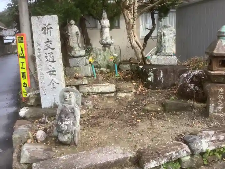中之院(嵓窟山根本中院)(愛知県)