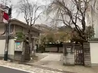 聖輪寺の山門・神門