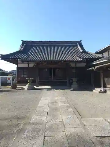 東曜寺の本殿・本堂