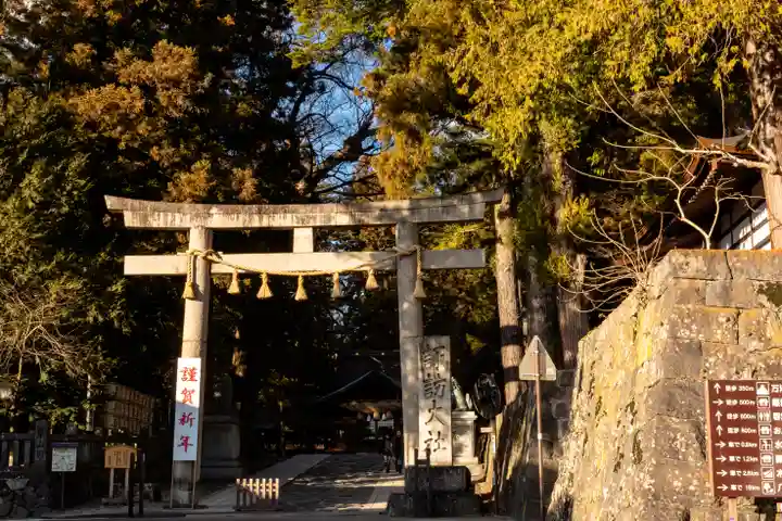 諏訪大社下社春宮(長野県)