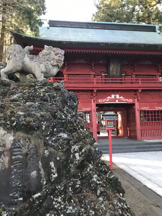 富士山東口本宮 冨士浅間神社の狛犬
