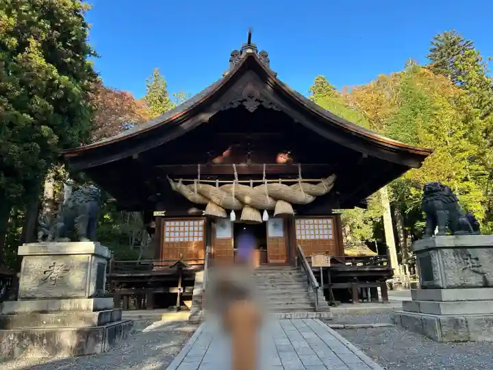 諏訪大社下社秋宮(長野県)