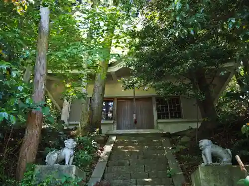 島土神社の本殿・本堂