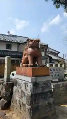 新宮神社の{uncategorized: "未分類", other: "その他", undefined: "問題あり", building: "その他建物", grave: "お墓", sacred_gate: "鳥居", guardian: "狛犬", statue: "像", buddha: "仏像", history: "歴史", nature: "自然", garden: "庭園", animal: "動物", pagoda: "塔", temizu: "手水舎", mountain_gate: "山門・神門", sanctuary: "本殿・本堂", subordinate: "末社・摂社", art: "芸術", scenery: "景色", jizo: "地蔵", ema: "絵馬", goshuin: "御朱印", omikuji: "おみくじ", items: "授与品その他", amulet: "お守り", goshuincho: "御朱印帳", eats: "食事", festival: "お祭り", votive_dance: "神楽", shichigosan: "七五三参", wedding: "結婚式", experience: "体験その他", initially: "初詣", around: "周辺", anti_infection: "感染症対策"}