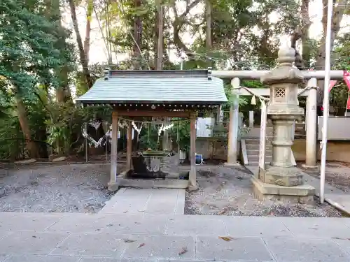 座間神社の{uncategorized: "未分類", other: "その他", undefined: "問題あり", building: "その他建物", grave: "お墓", sacred_gate: "鳥居", guardian: "狛犬", statue: "像", buddha: "仏像", history: "歴史", nature: "自然", garden: "庭園", animal: "動物", pagoda: "塔", temizu: "手水舎", mountain_gate: "山門・神門", sanctuary: "本殿・本堂", subordinate: "末社・摂社", art: "芸術", scenery: "景色", jizo: "地蔵", ema: "絵馬", goshuin: "御朱印", omikuji: "おみくじ", items: "授与品その他", amulet: "お守り", goshuincho: "御朱印帳", eats: "食事", festival: "お祭り", votive_dance: "神楽", shichigosan: "七五三参", wedding: "結婚式", experience: "体験その他", initially: "初詣", around: "周辺", anti_infection: "感染症対策"}