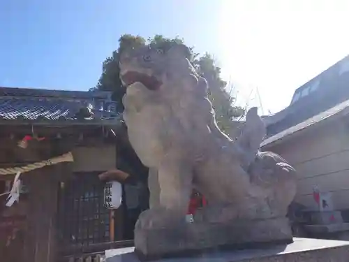 池袋御嶽神社の狛犬