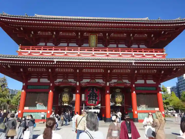 浅草寺の山門・神門