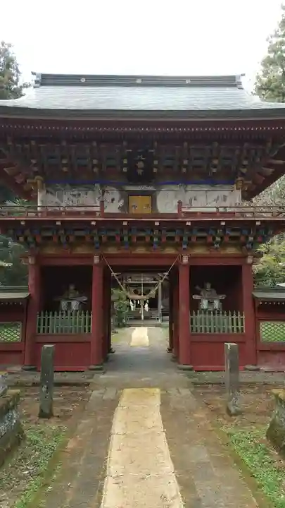 那須神社の山門・神門