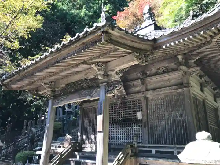 箸蔵寺の本殿・本堂