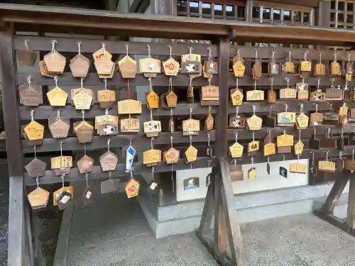 粒坐天照神社の{uncategorized: "未分類", other: "その他", undefined: "問題あり", building: "その他建物", grave: "お墓", sacred_gate: "鳥居", guardian: "狛犬", statue: "像", buddha: "仏像", history: "歴史", nature: "自然", garden: "庭園", animal: "動物", pagoda: "塔", temizu: "手水舎", mountain_gate: "山門・神門", sanctuary: "本殿・本堂", subordinate: "末社・摂社", art: "芸術", scenery: "景色", jizo: "地蔵", ema: "絵馬", goshuin: "御朱印", omikuji: "おみくじ", items: "授与品その他", amulet: "お守り", goshuincho: "御朱印帳", eats: "食事", festival: "お祭り", votive_dance: "神楽", shichigosan: "七五三参", wedding: "結婚式", experience: "体験その他", initially: "初詣", around: "周辺", anti_infection: "感染症対策"}