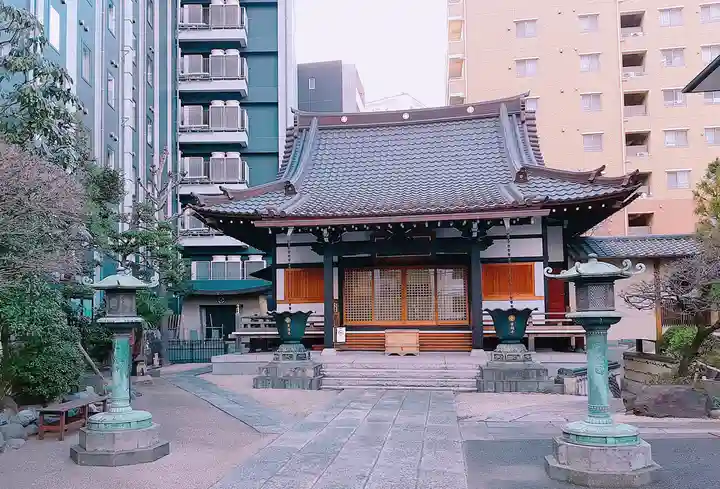 幸福寺の本殿・本堂