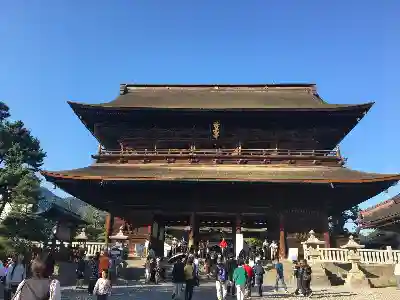 善光寺の山門・神門