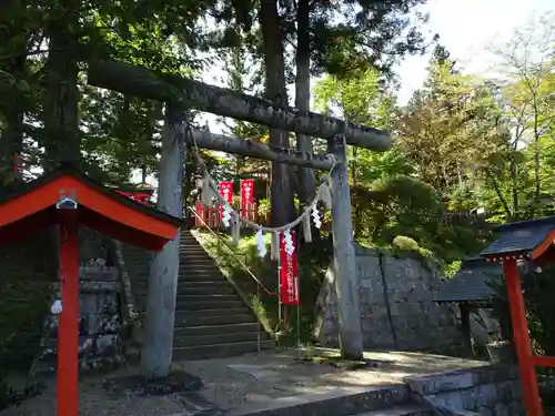 篠葉沢稲荷神社の鳥居