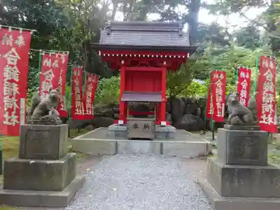葛原岡神社の末社・摂社