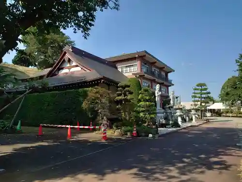 無量寺の本殿・本堂