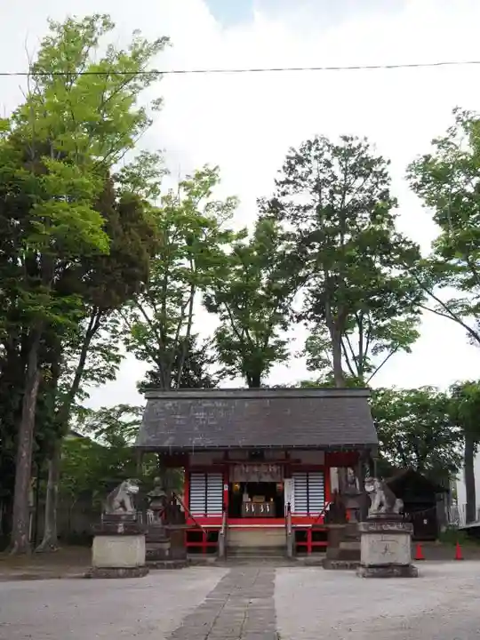 諏訪八幡神社の本殿・本堂